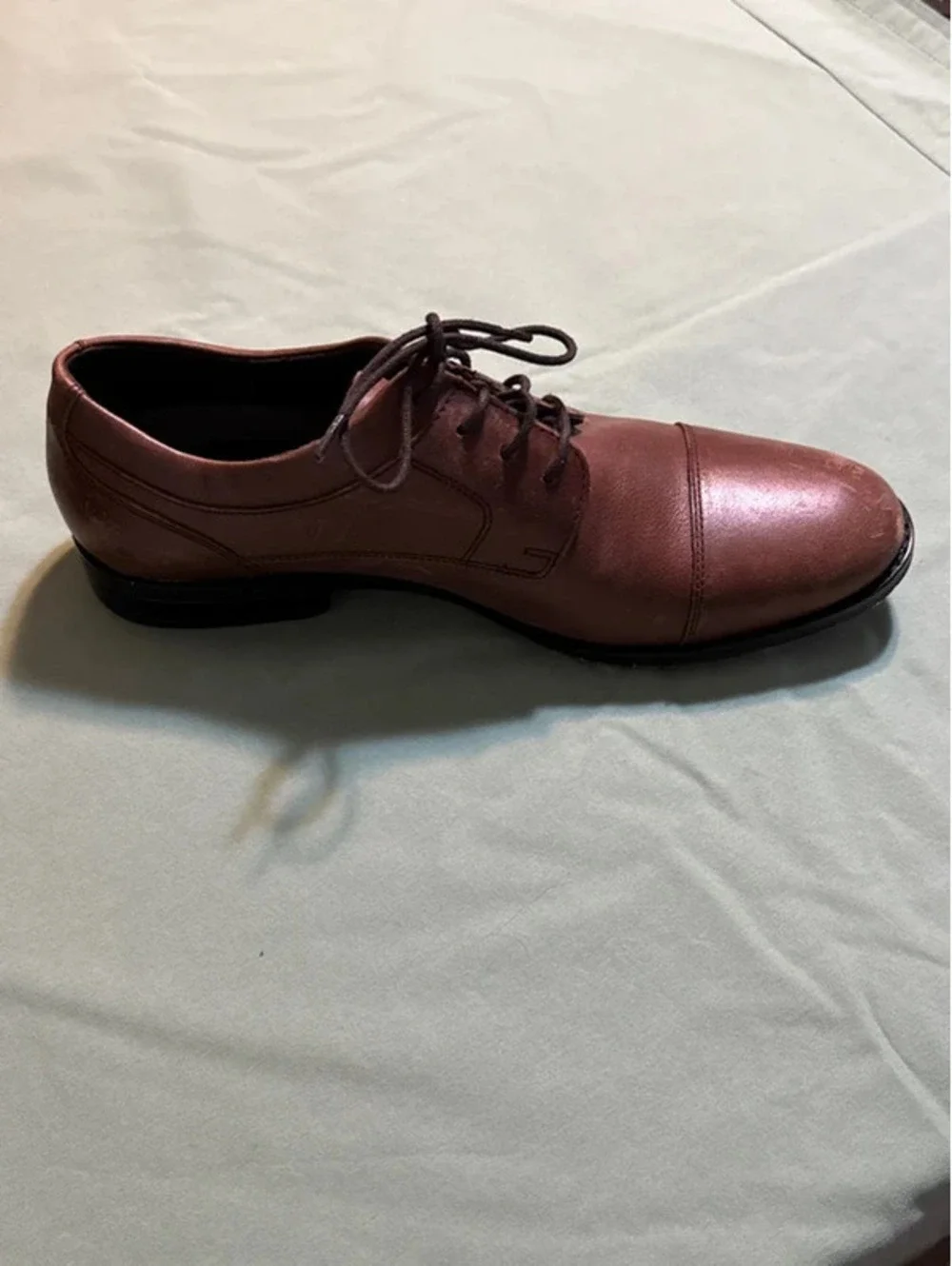Men’s Rockport dress shoes size 9.5 brown